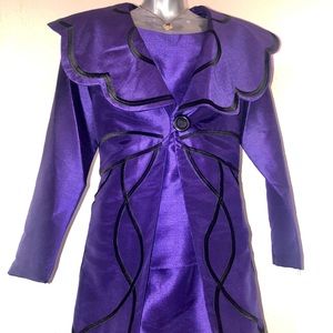 Gorgeous Women’s Brand new 3piece skirt set!